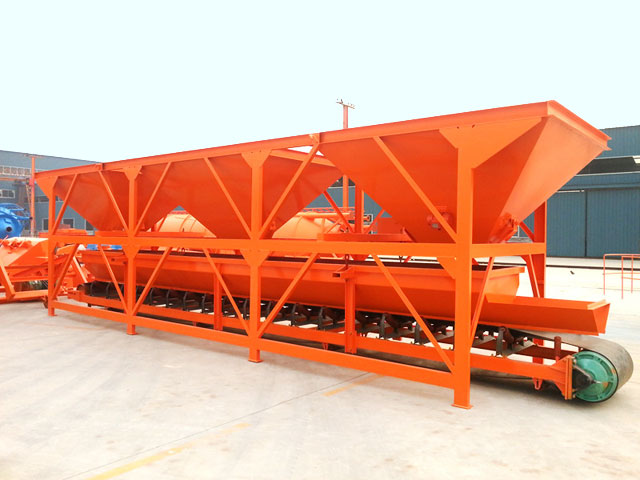 攪拌站配(pei)料倉