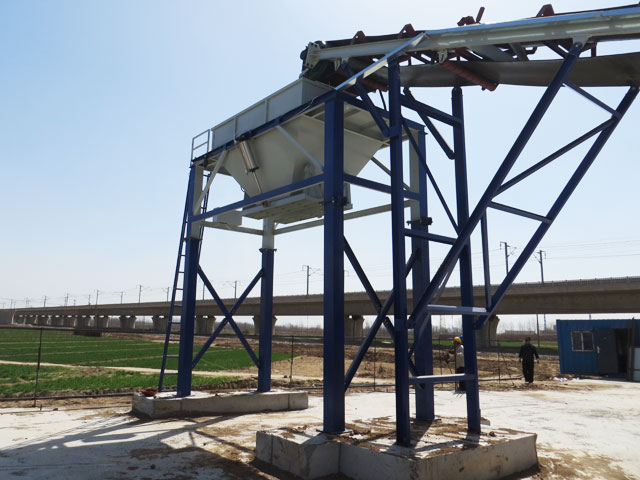 穩定(ding)土廠(chang)拌設(she)備部(bu)件