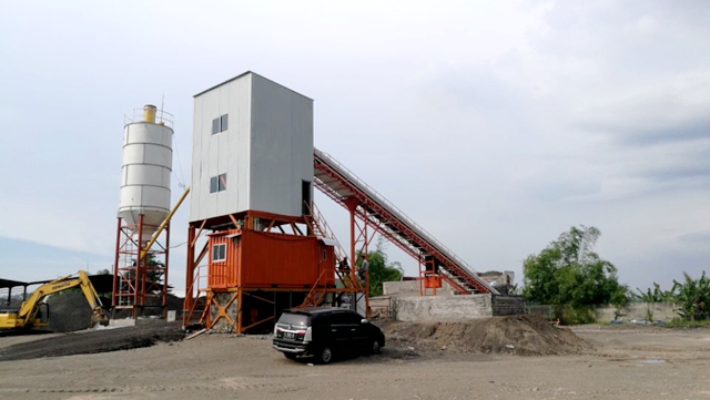 混凝土(tu)攪拌站(zhan)設備的(de)日常檢(jian)查與維(wei)護